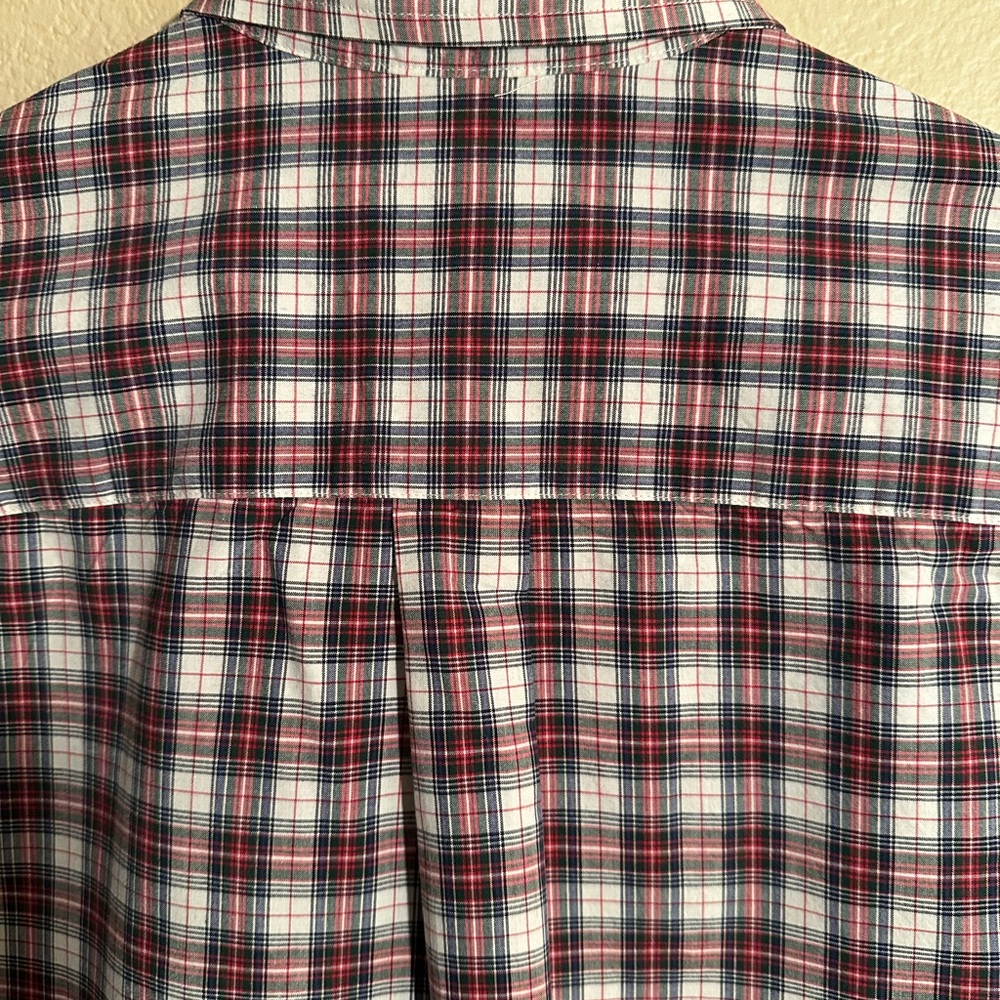 GAP Men's Red Plaid Shirt - Picture 5 of 5
